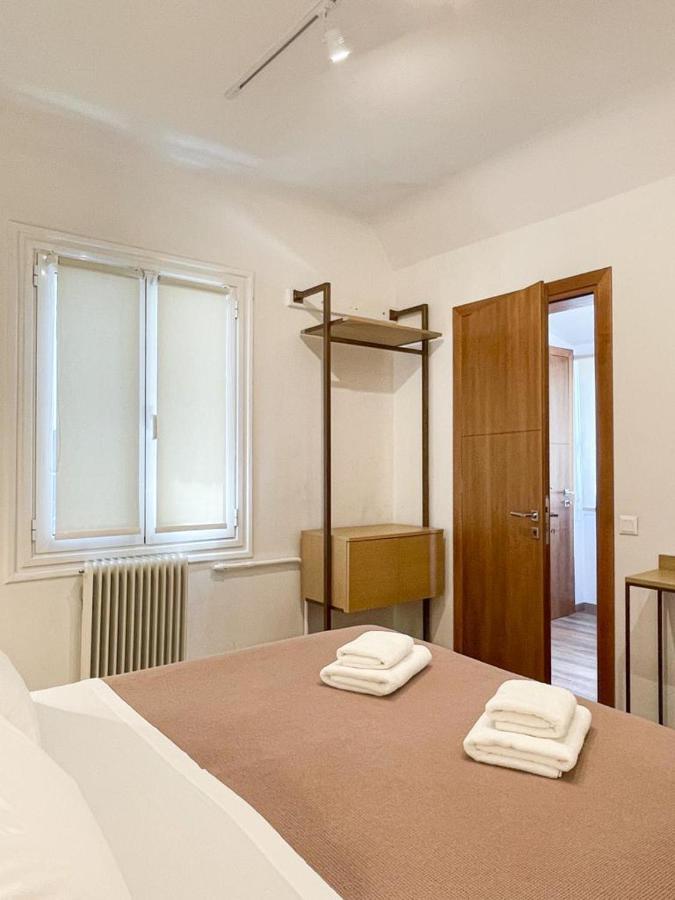 אתונה Voulis Attico Rooms & Apartments מראה חיצוני תמונה