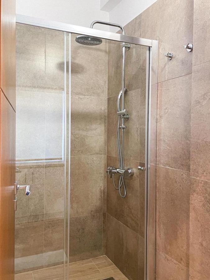 אתונה Voulis Attico Rooms & Apartments מראה חיצוני תמונה
